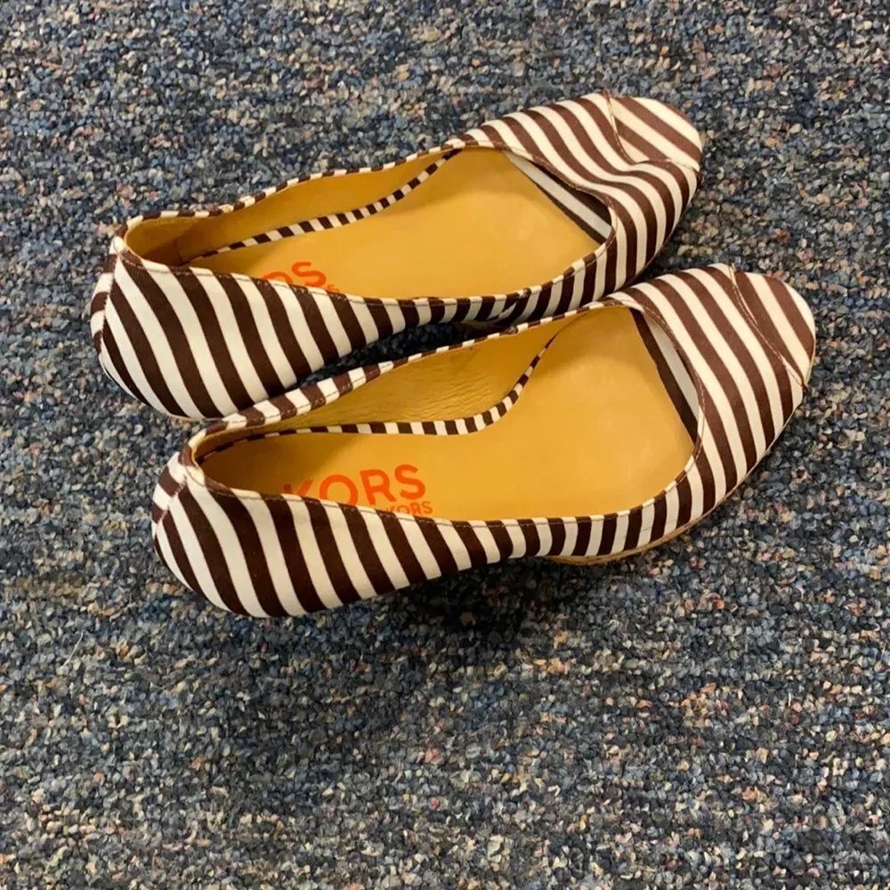 Michael Kors Stripped Heels sz. 8M